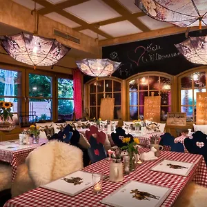 Zur Glücklichen Kuh Gasthof